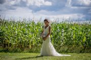 Jennifer Pontarelli | Services photographiques  Montral | TARA + ADAM | Un photographe de Montral offre des service photographie et vidographie  Montral et les rgions avoisinantes. La photographie de mariage  la photographie d'vnement,  Montral